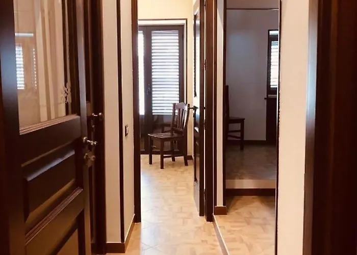 Appartement à 2 Chambres à Coucher